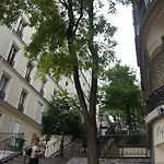 Апартаменты De Charme A Montmartre *