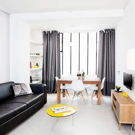 Apartment De Charme A Montmartre Paris