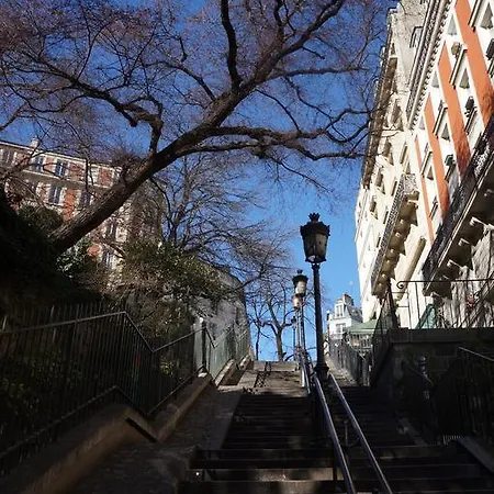 Daire De Charme A Montmartre