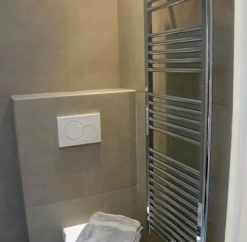 De Charme A Montmartre Apartment *