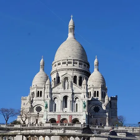 スタジオ デ シャルム ア モンマルトル *