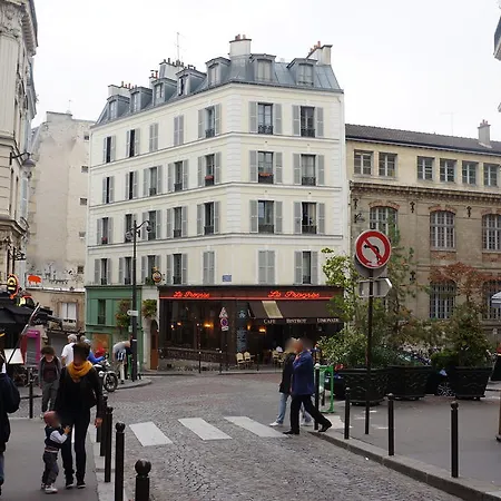 スタジオ デ シャルム ア モンマルトル