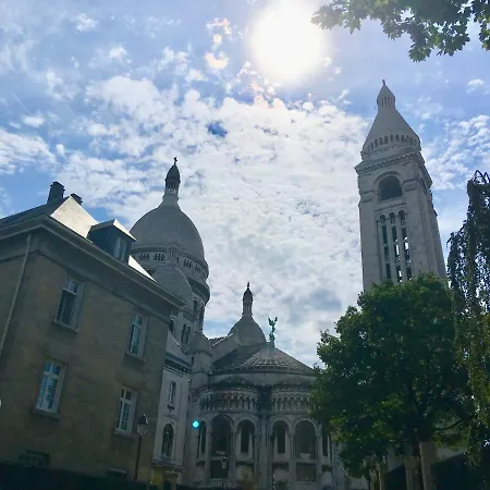 スタジオ デ シャルム ア モンマルトル