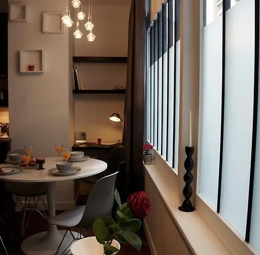 Διαμέρισμα De Charme A Montmartre Παρίσι